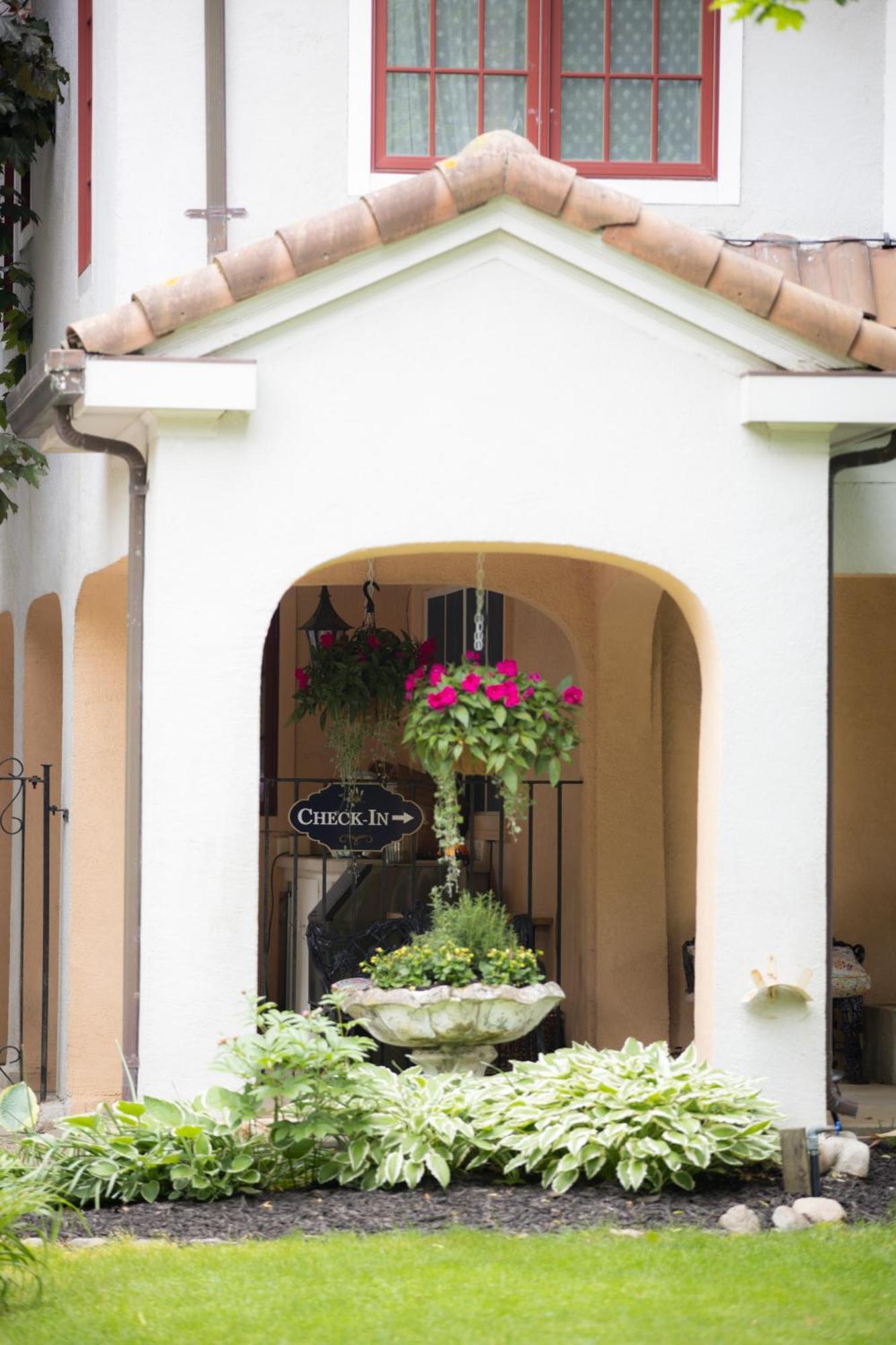 The Villa Bed And Breakfast Westerly Esterno foto