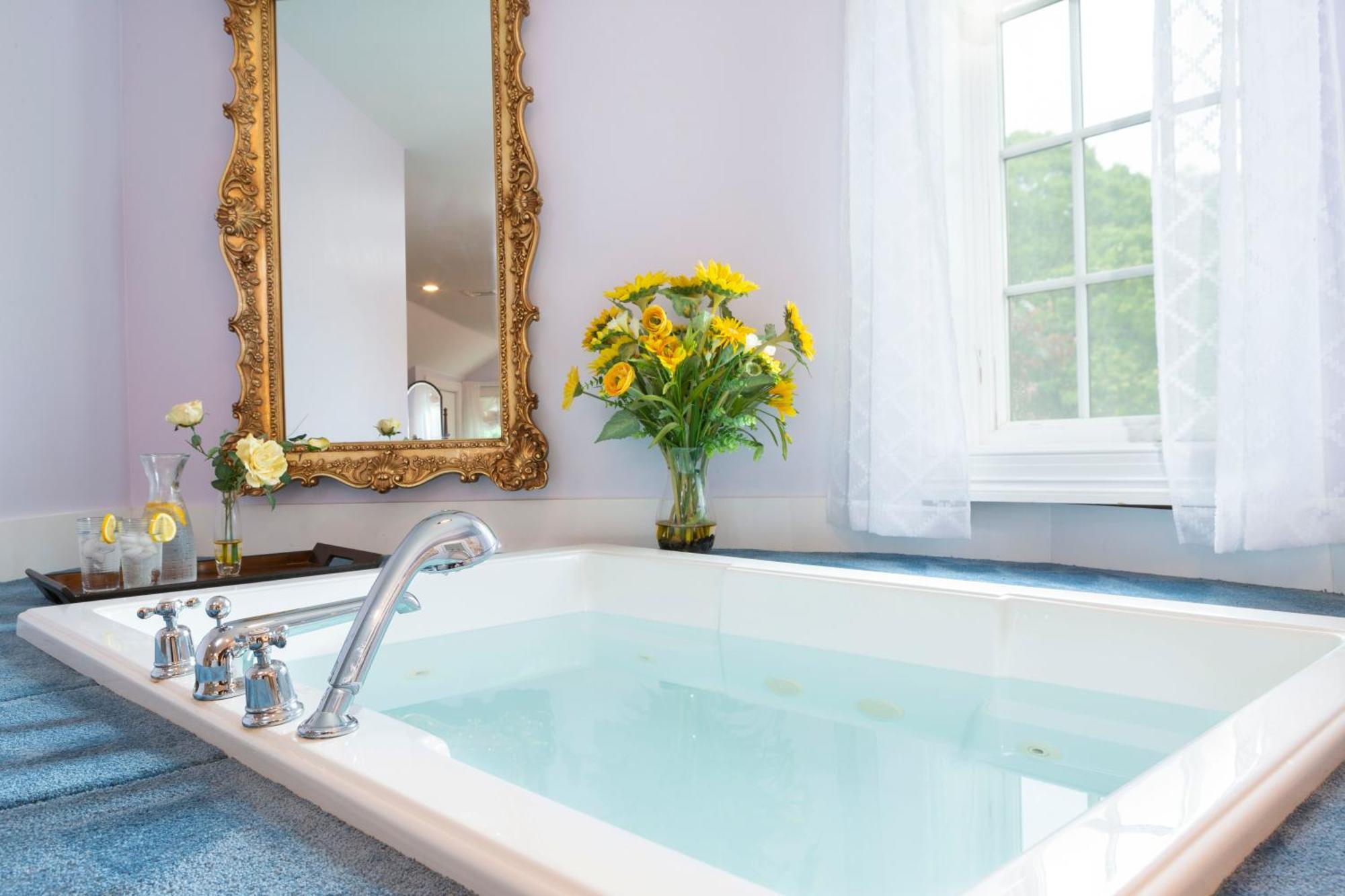 The Villa Bed And Breakfast Westerly Esterno foto