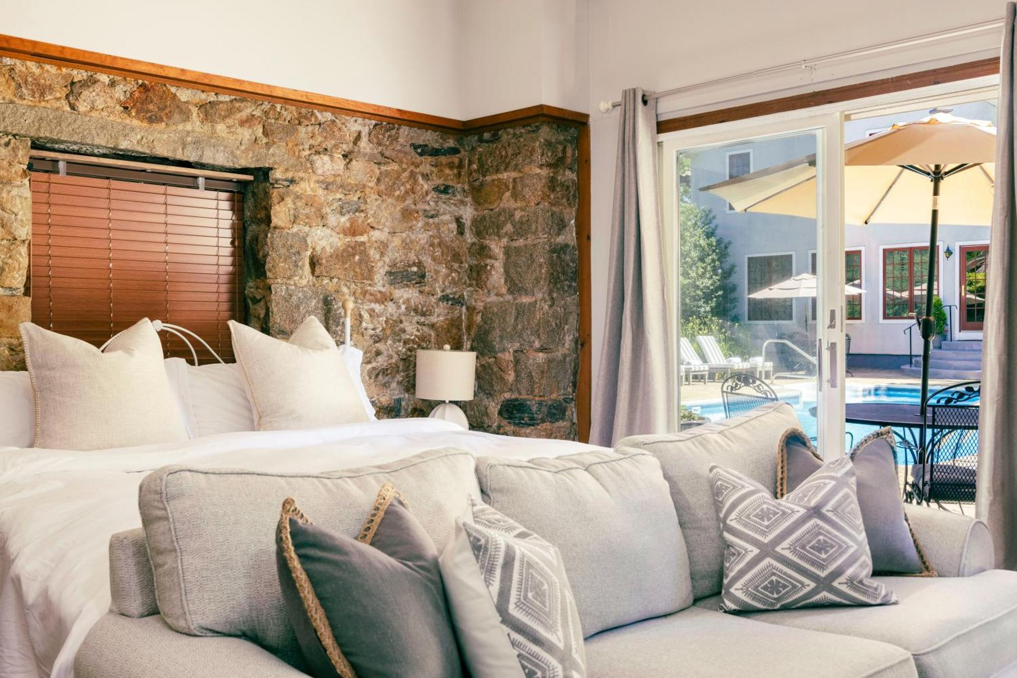 The Villa Bed And Breakfast Westerly Esterno foto